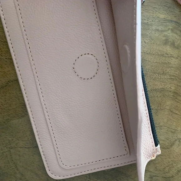 Botkier Leather Cobble Hill Wristlet Wallet - Peach - NWT - Picture 5 of 8